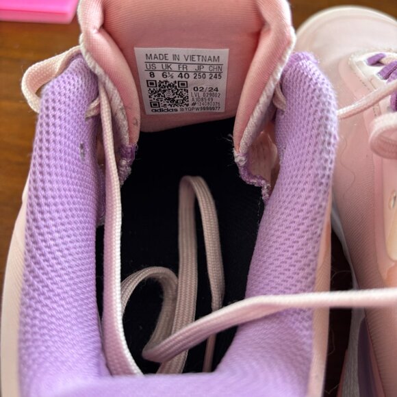 Adidas Sneakers SIZE 8 - Picture 4 of 5